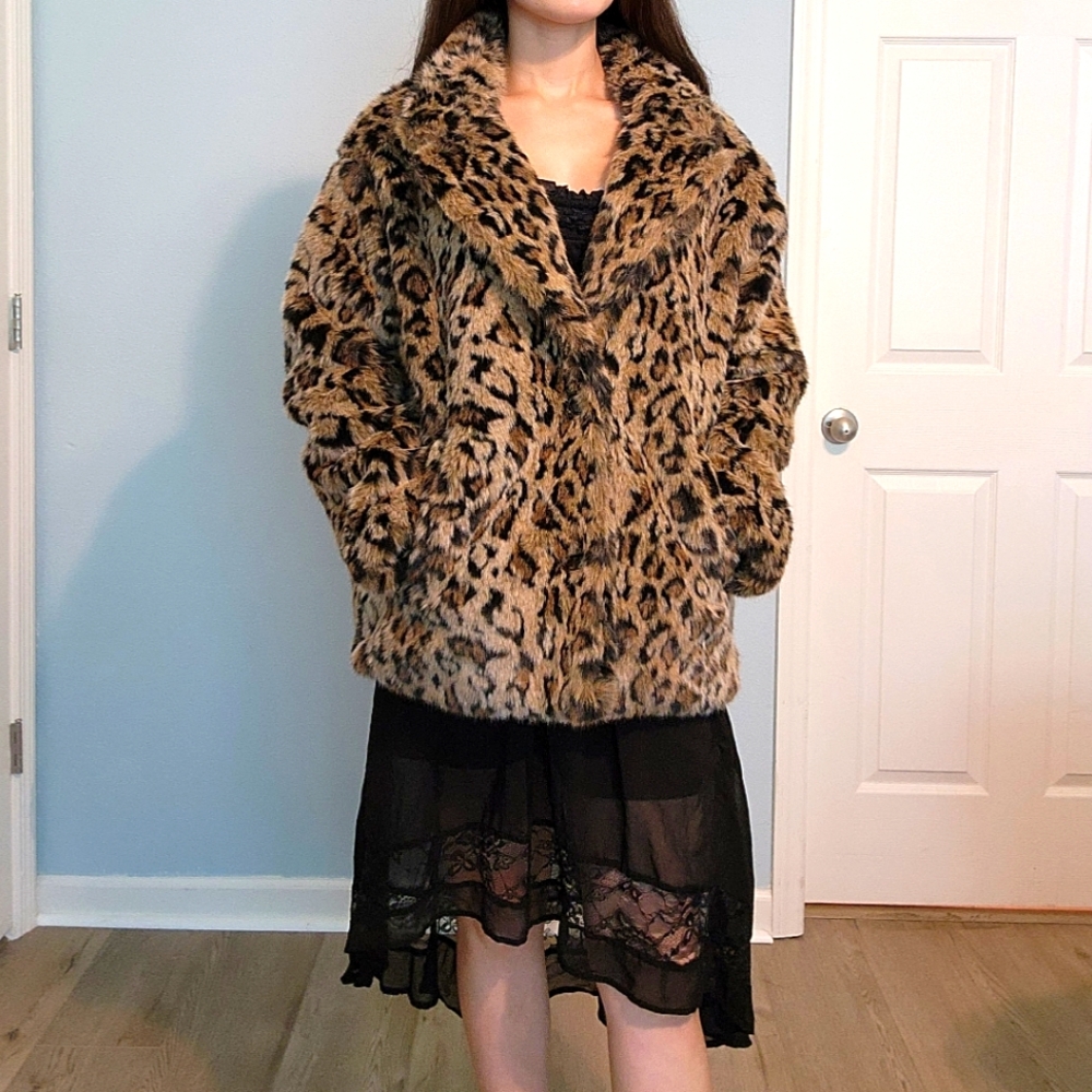 American Eagle faux fur leopard print coat